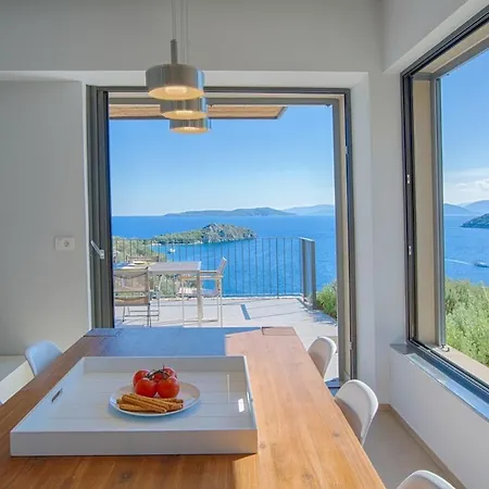 Villa Kastos -stylish With Private Sea Access Sivota