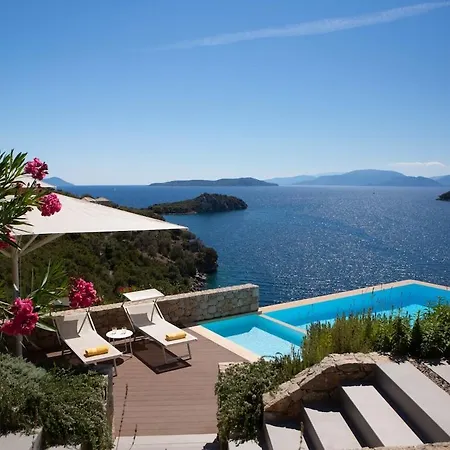Villa Kastos -stylish With Private Sea Access