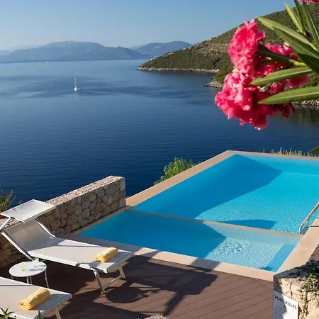 Villa Kastos -stylish With Private Sea Access Szívota