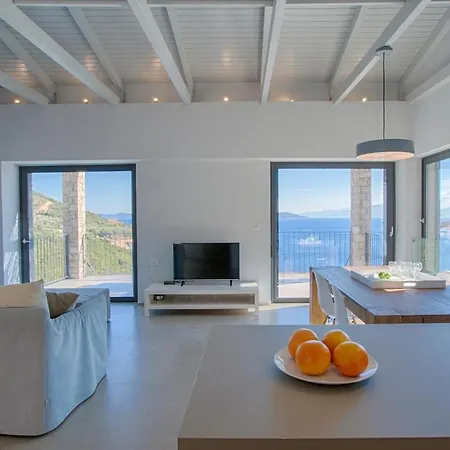 Kastos -stylish With Private Sea Access Villa *