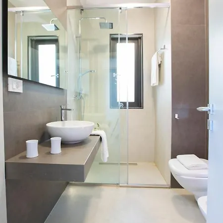 Villa Kastos -stylish With Private Sea Access