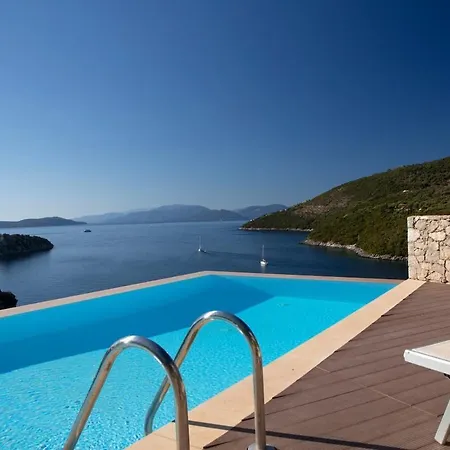 Kastos -stylish With Private Sea Access Villa Szívota