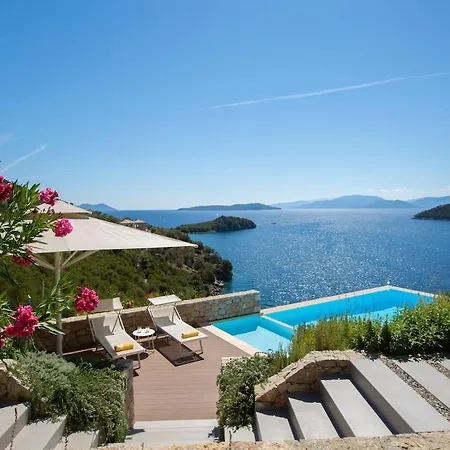 Kastos -stylish With Private Sea Access Villa *