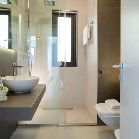 Kastos -stylish With Private Sea Access * Szívota