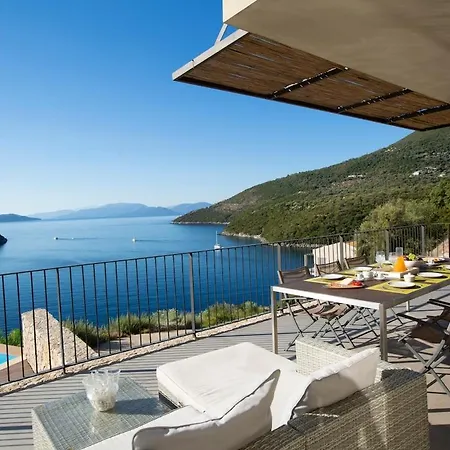 Villa Kastos -stylish With Private Sea Access