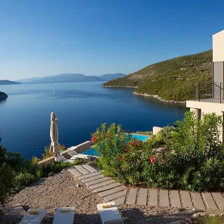 Villa Kastos -stylish With Private Sea Access