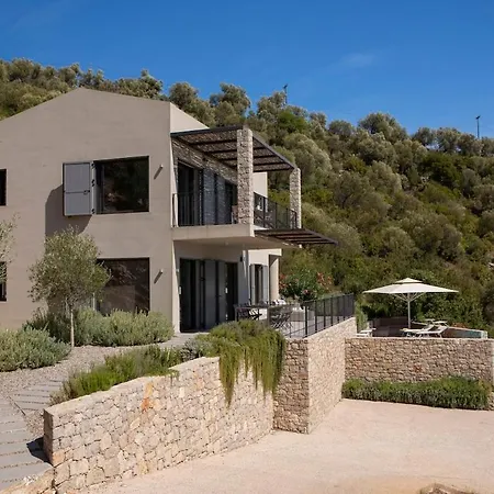 Villa Kastos -stylish With Private Sea Access *